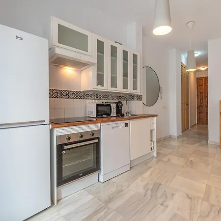 Doña Elvira Carreteria Apartamento
